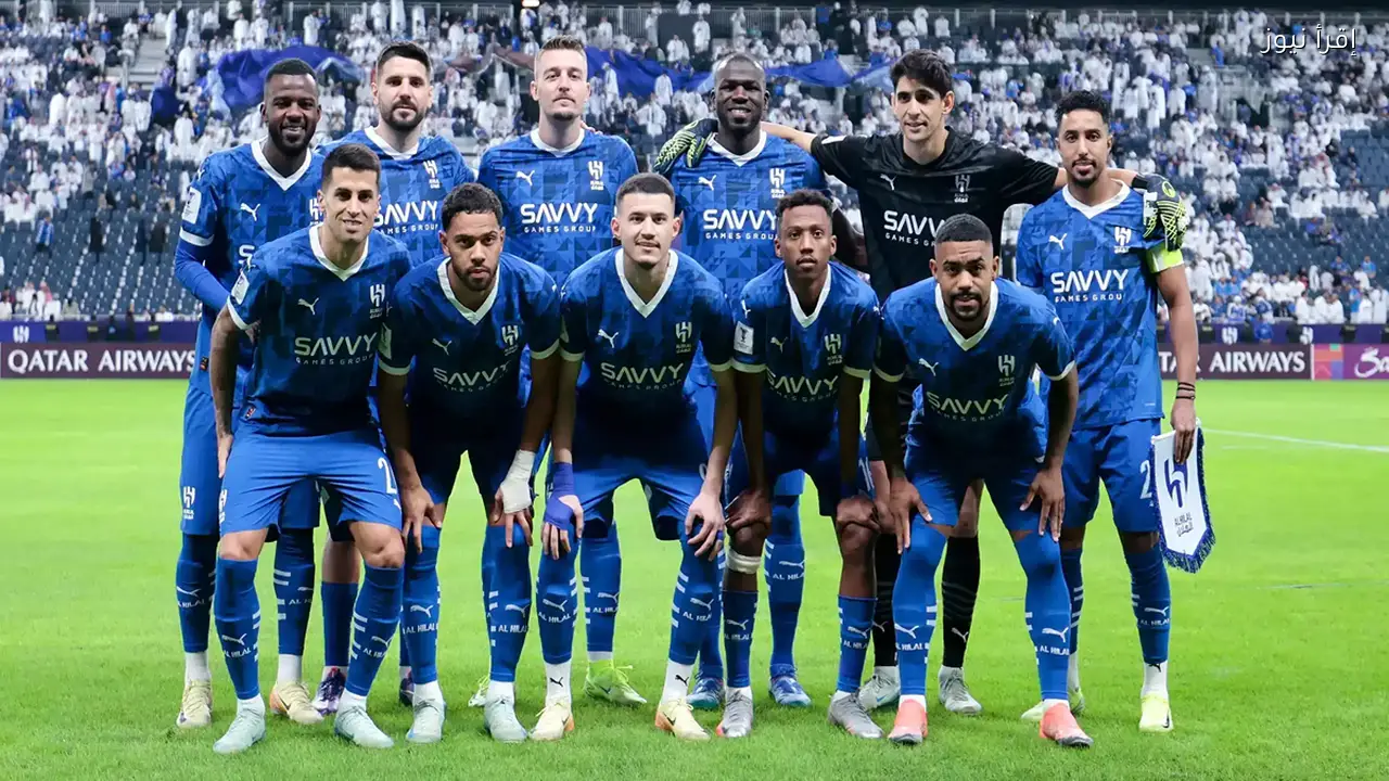 القادسية يواجه الهلال في الشوط الثاني من المباراة