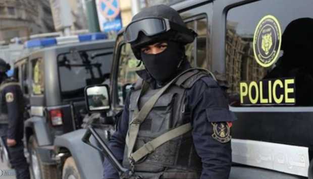 ضبط عامل في بني سويف هدد فتاة بنشر صور خاصة لإجبارها على عدم الزواج من آخر