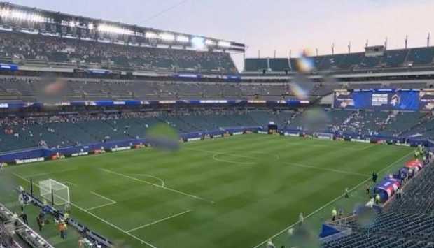 إخلاء مدرجات ملعب مباراة فرنسا والعراق بسبب عاصفة رعدية خلال كأس العالم 2026