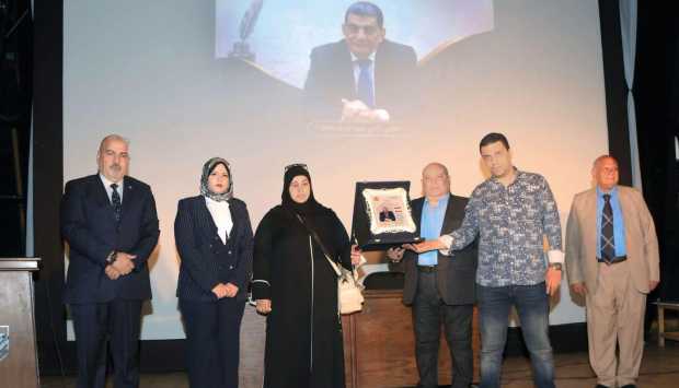 الملتقى الأدبي في البحيرة يستعرض تأثير الذكاء الاصطناعي على الأدب والوعي الثقافي