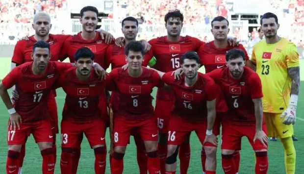 بقيادة أردا جولر وألميرون.. التشكيل الرسمي لموقعة تركيا وباراجواي بمونديال 2026