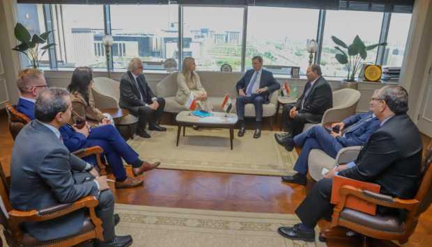 وزير الزراعة المصري يستقبل وفدًا بولنديًا لتعزيز الاستثمارات الزراعية