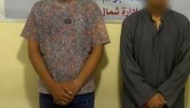 ضبط شخصين في المنيا بتهمة النصب على المواطنين كمندوبين لخدمة العملاء